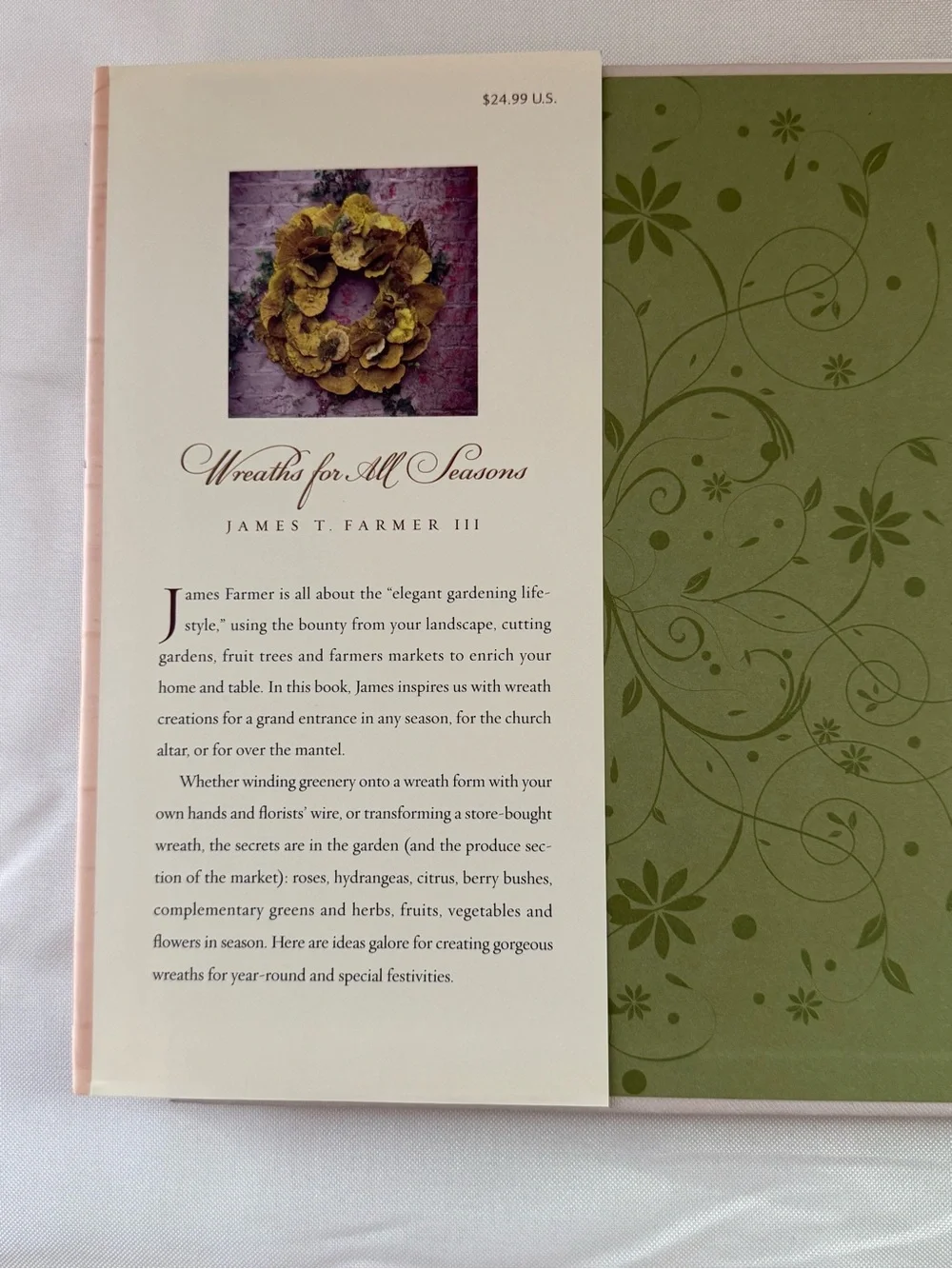 Wreaths for All Seasons by - Green Decorative Wreath Book